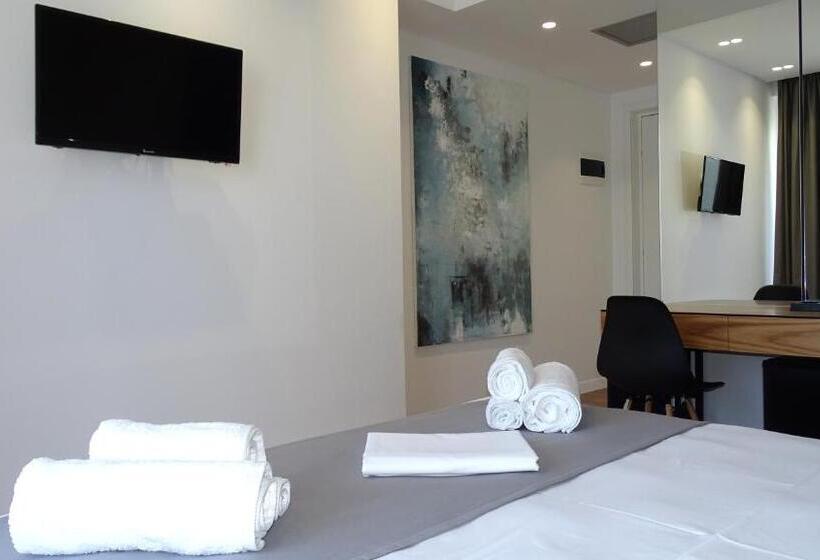 Номер Deluxe, Valmar