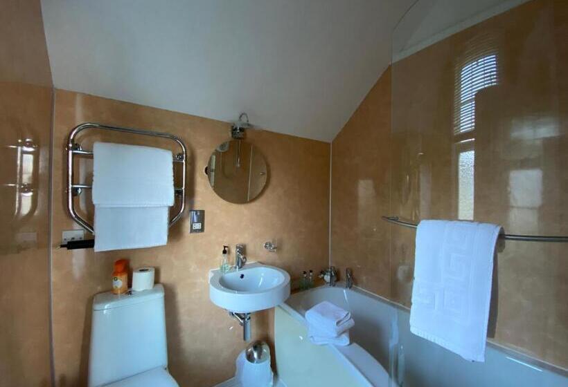 اتاق استاندارد با چشمانداز دریا, Ards House