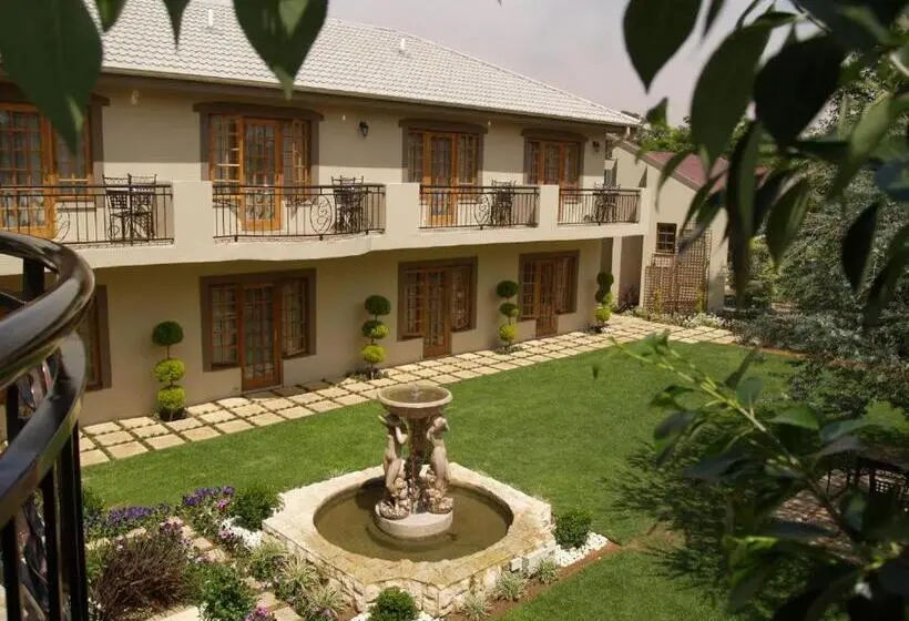 Standard-huone Parveke, College Lodge