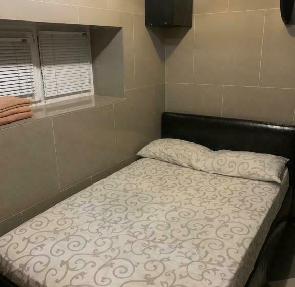 غرفة إقتصادية, хостел хан