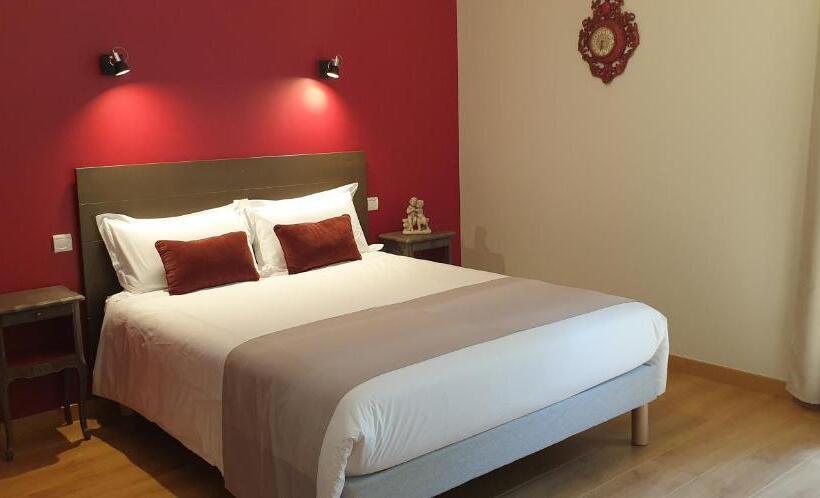 スーペリアファミリールーム, Château De Grandmont