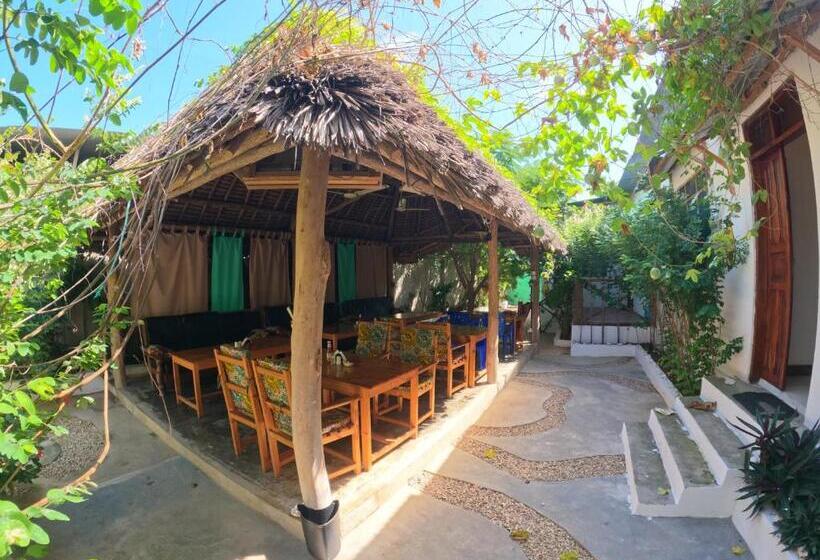 Standaardkamer met Kingsize Bed, Savi House Nungwi