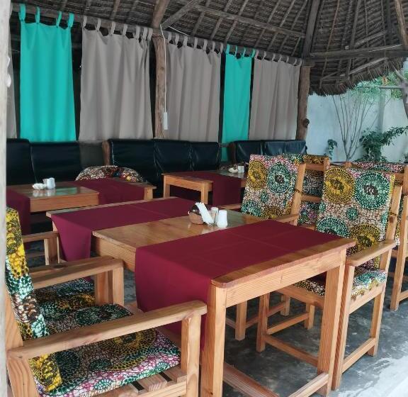 Standaardkamer met Kingsize Bed, Savi House Nungwi