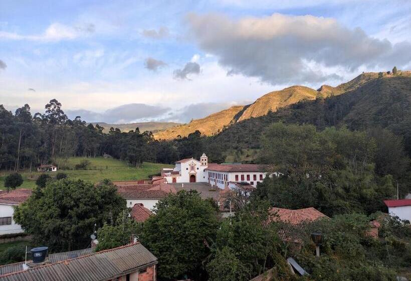 带按摩浴盆的套房, Casona Real Santa Barbara