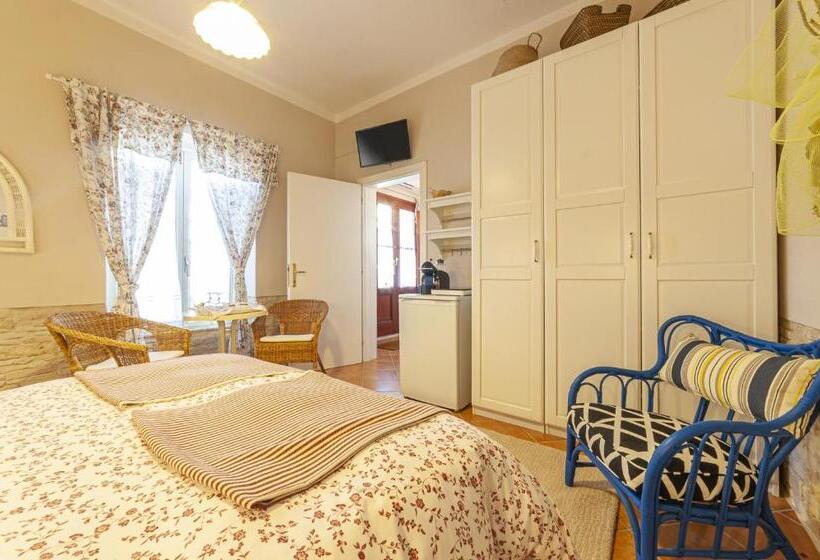 غرفة قياسية, Domus De Carrera