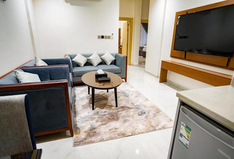 豪华套房, Five Season