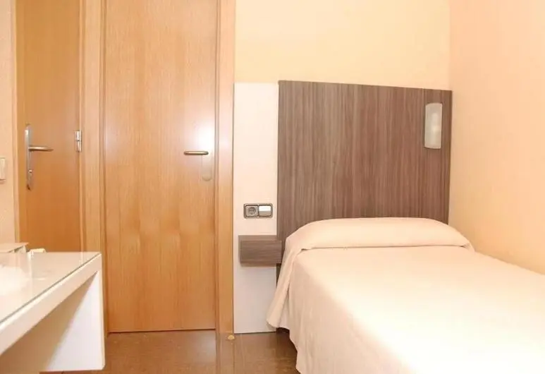 Chambre Standard Individuelle, Morell