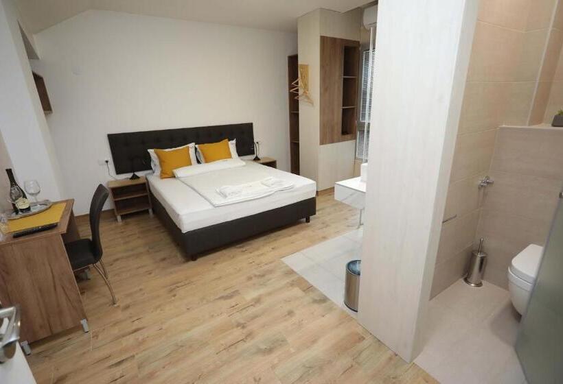 اتاق استاندارد, Palace Megdan