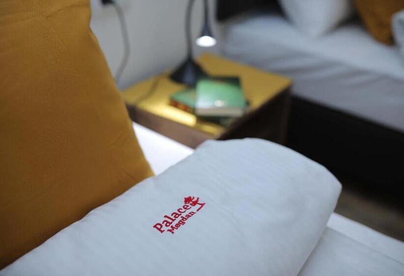 اتاق استاندارد چهار تخته, Palace Megdan