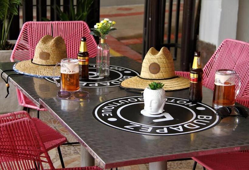 Quarto Estandar, Boutique Budapez