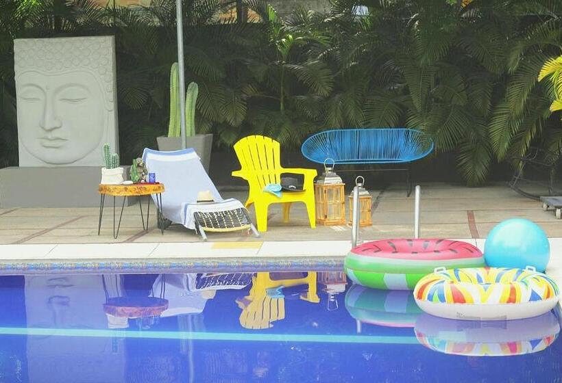 Люкс Вид на Сад, Boutique Budapez