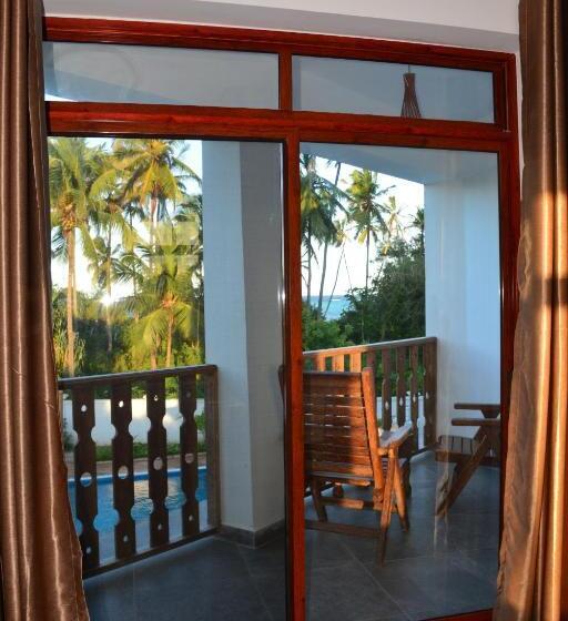 带3个卧室的别墅, Zanoceanique