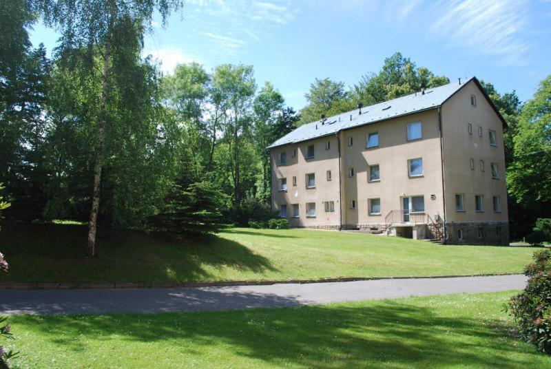 经济房, Depandance Haná