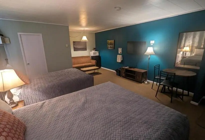 スタンダード４人部屋, Pinewood Inn