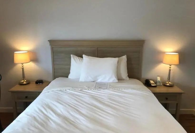 デラックスルーム, Cold Creek Inn