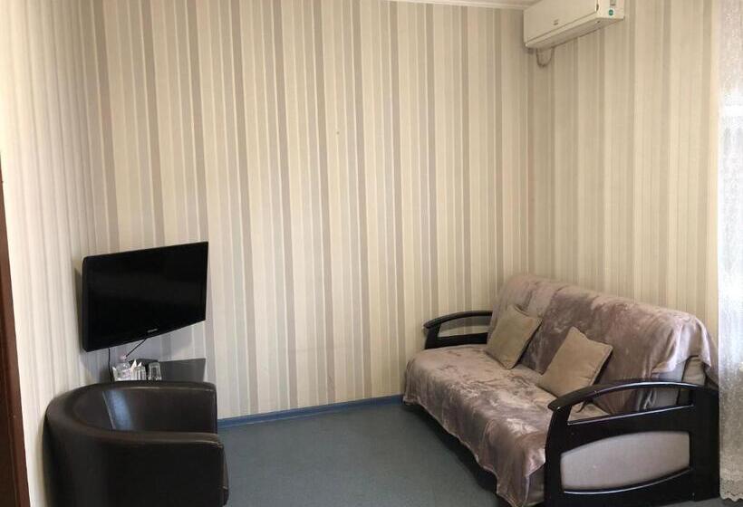 اتاق لوکس خانوادگی, готель опалковий замок