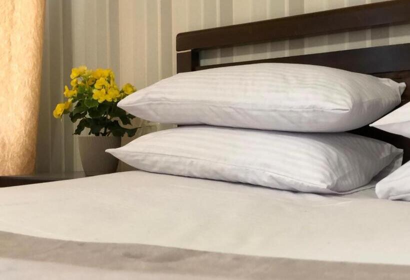 اتاق لوکس خانوادگی, готель опалковий замок