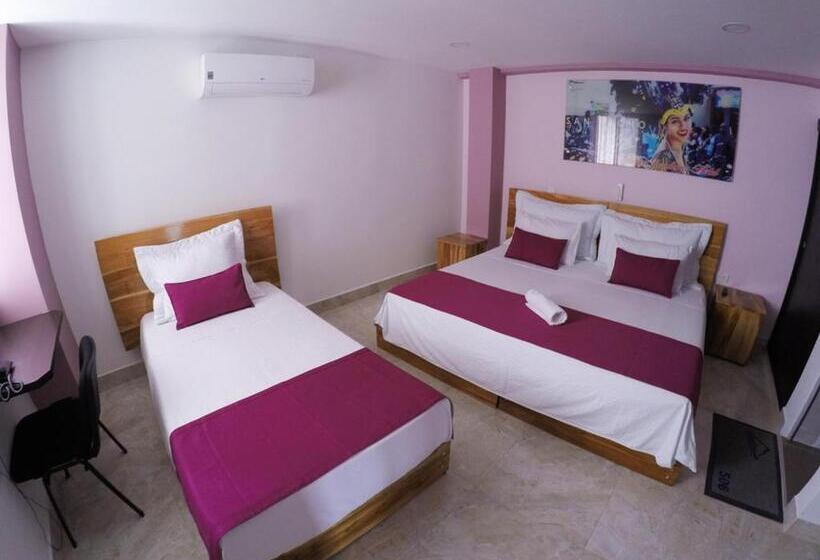 Трехместный Номер Superior, Kamaleb Farallones