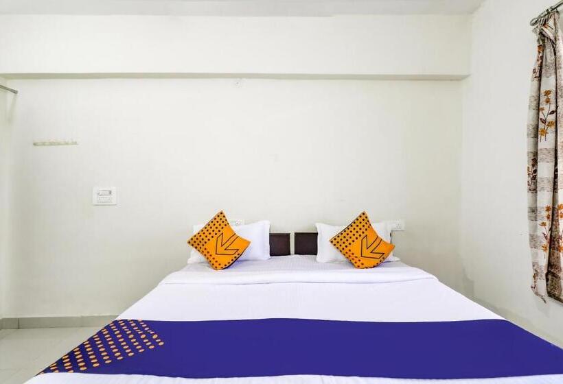 Standard Kolmen Hengen Huone, Spot On 78882 Shree Shakti