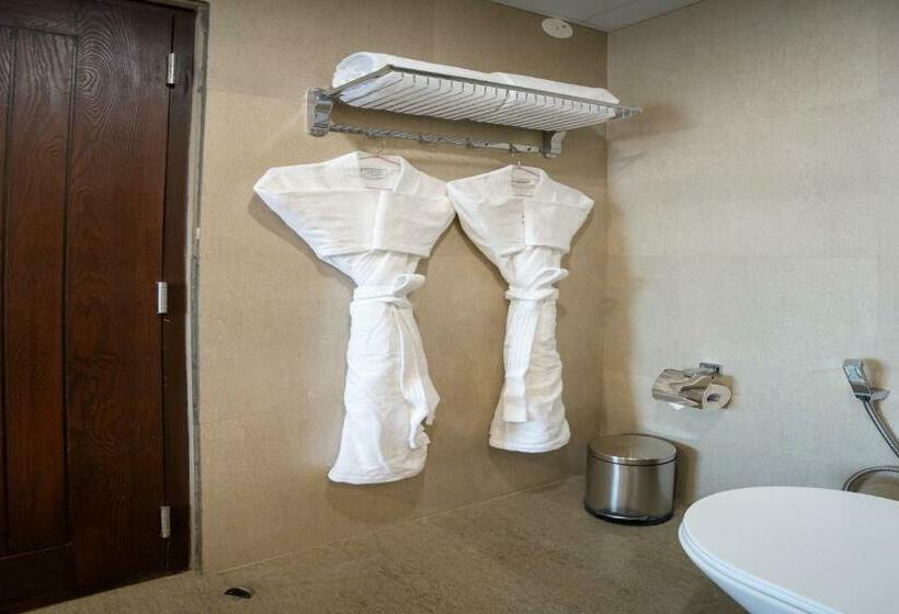 اتاق لوکس, The Orchid Hotel Shimla