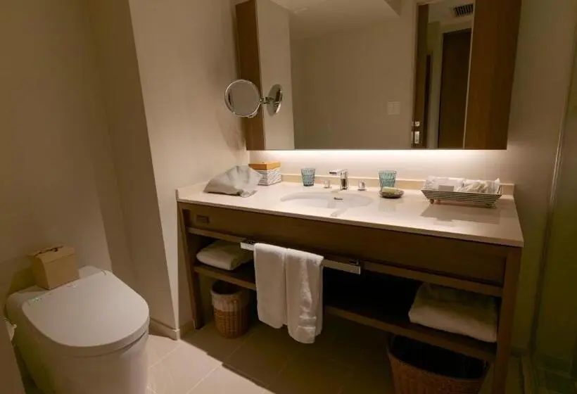 コンフォートルーム, Mb Gallery Chatan By The Terrace Hotels