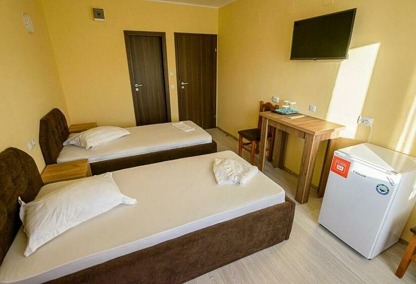 Номер Стандарт, Casa Domneasca Riana