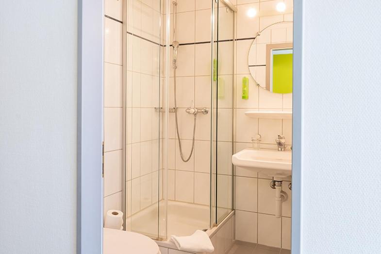 اتاق استاندارد یک نفره, Self Check In Hotel David 22