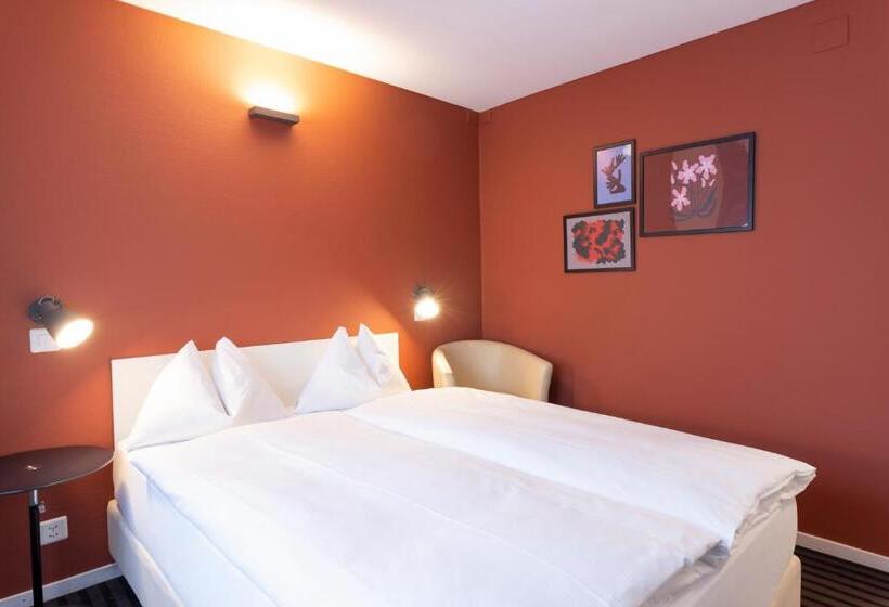 اتاق اکونومی, Self Check In Hotel David 22