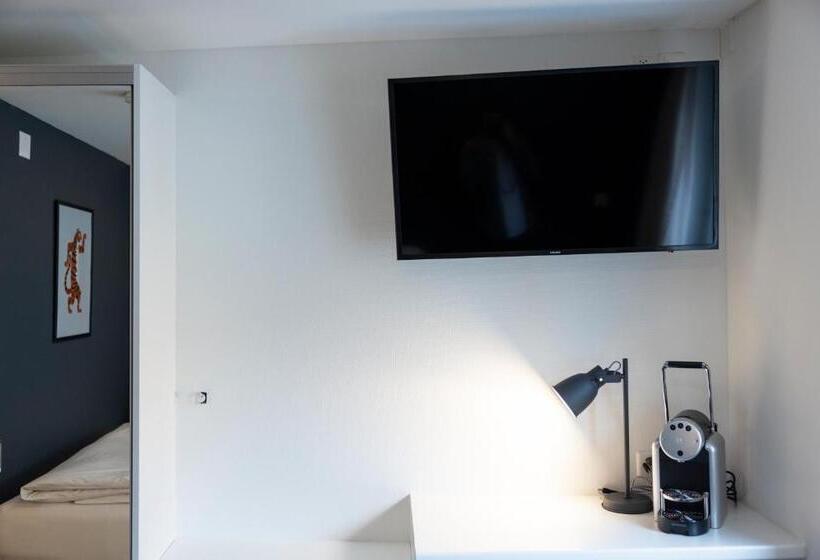 اتاق استاندارد, Self Check In Hotel David 22