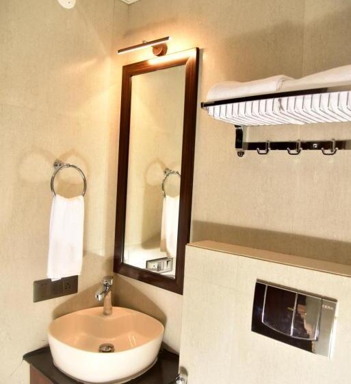 스탠다드 룸 킹사이즈 침대, The Orchid Hotel Shimla
