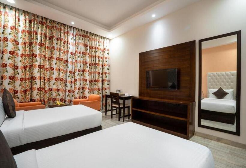 اتاق لوکس, The Orchid Hotel Shimla