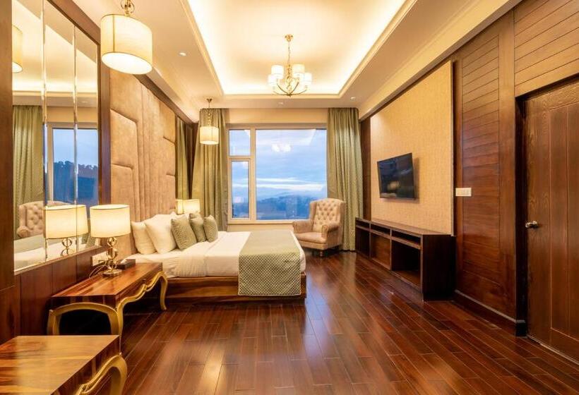 سوییت, The Orchid Hotel Shimla