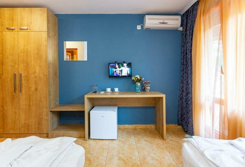 Номер Стандарт, Family Hotel Jemelly