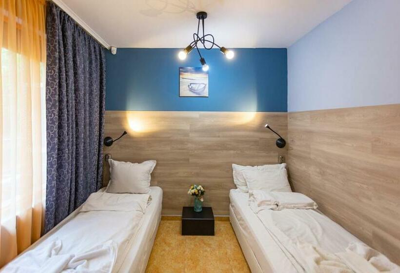 Номер Стандарт, Family Hotel Jemelly