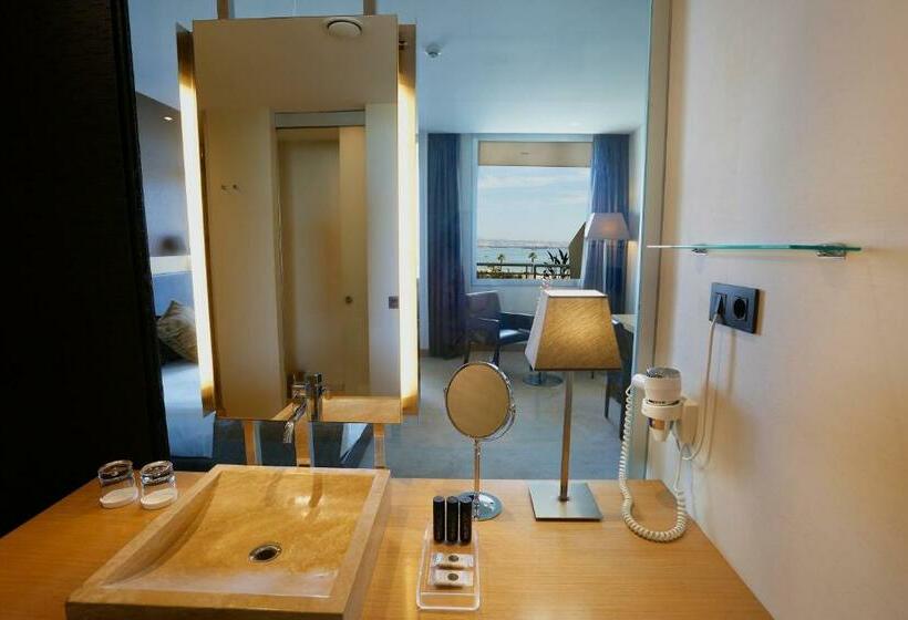 オーシャンビュークラシックルーム, Gran Palas Hotel   Spa Incluido