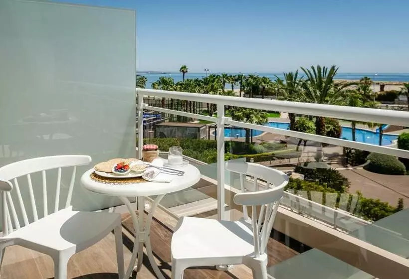 オーシャンビューファミリールーム, Gran Palas Hotel   Spa Incluido