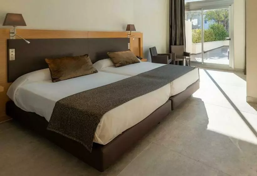 オーシャンビューファミリールーム, Gran Palas Hotel   Spa Incluido
