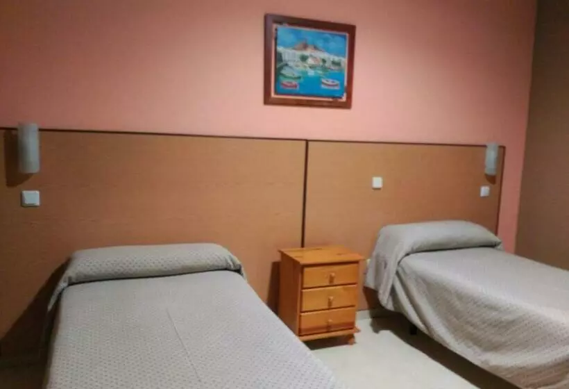 スタンダードルーム, Hostal Ds