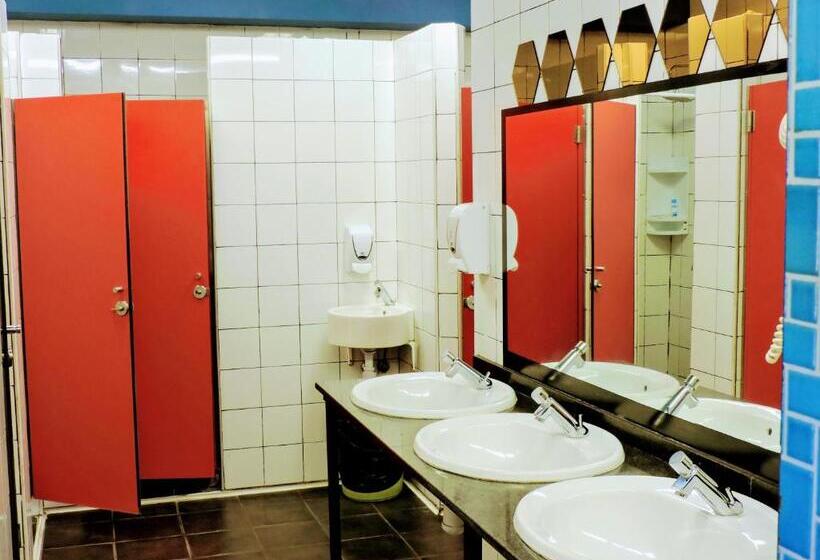 سرير فى غرفة مشتركه, Feetup Home Backpackers Valencia