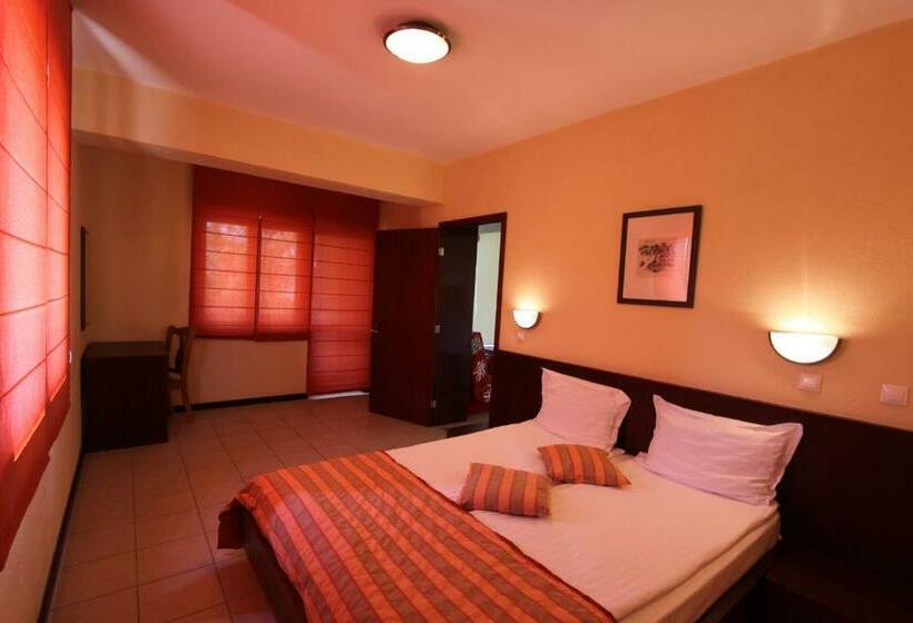 침실 1개 아파트, Asti Art