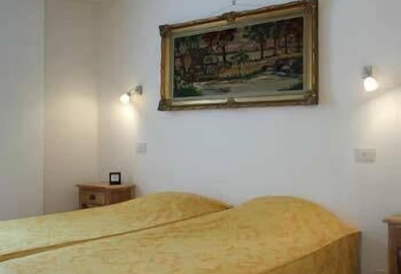 Номер Стандарт, Elckerlyck Inn
