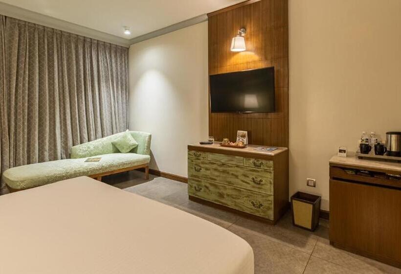 Club Room, Heritage Village Resort & Spa Goa
