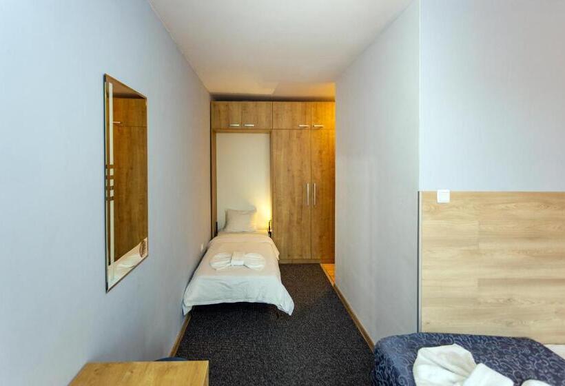 Номер Стандарт, Family Hotel Jemelly