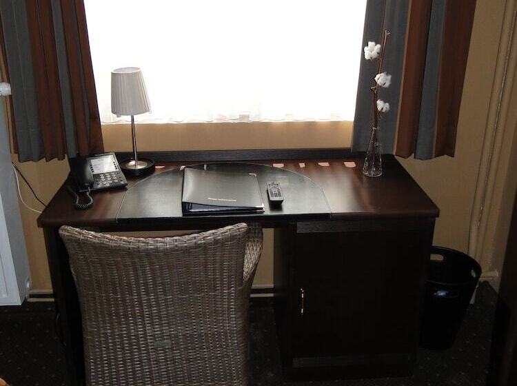 스탠다드 싱글 룸, Malon