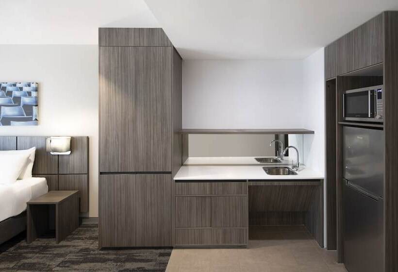 غرفة تنفيذية, Mercure Sydney Blacktown