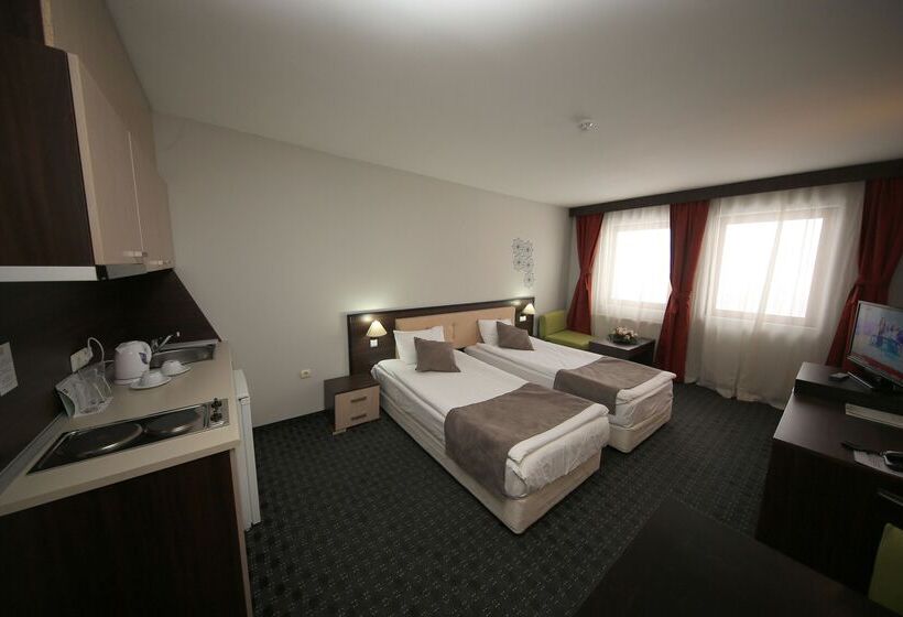 Студия Стандарт, Mpm Hotel Guinness