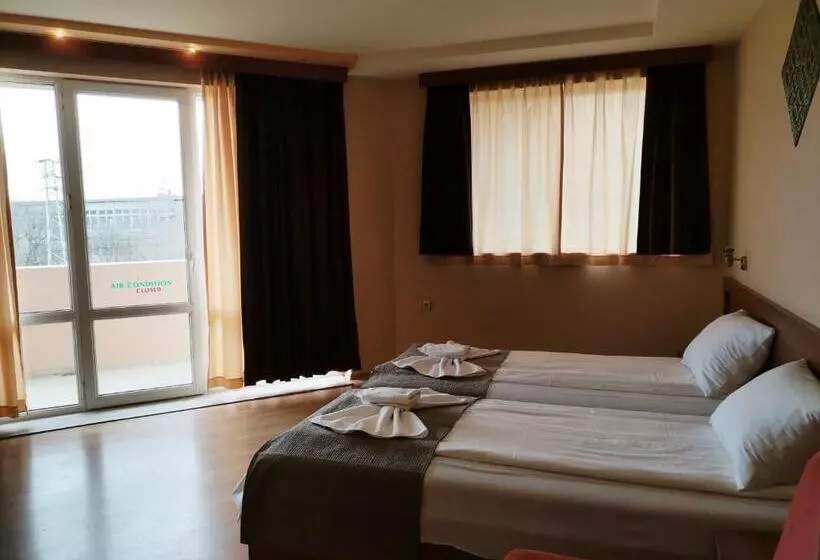 Habitació Triple Deluxe, Paris Relax Zone