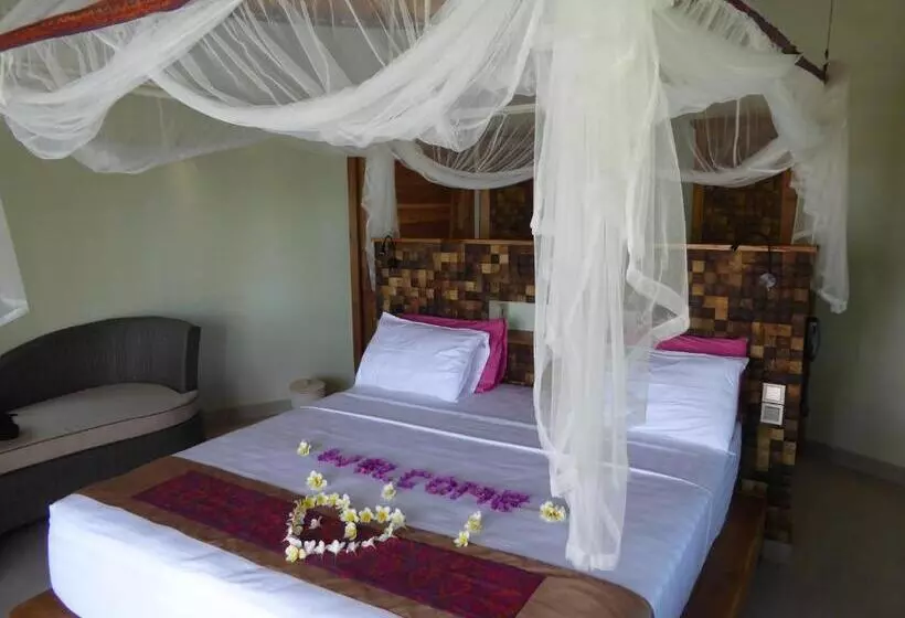 ویلای 3 خوابه, Puri Dajuma Beach Eco Resort & Spa
