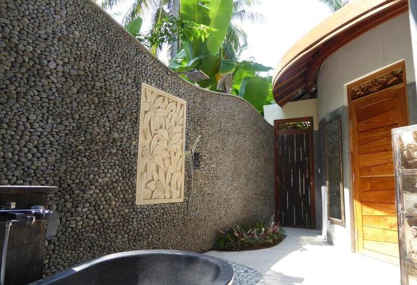 Вилла 3 Спальни, Puri Dajuma Beach Eco Resort & Spa