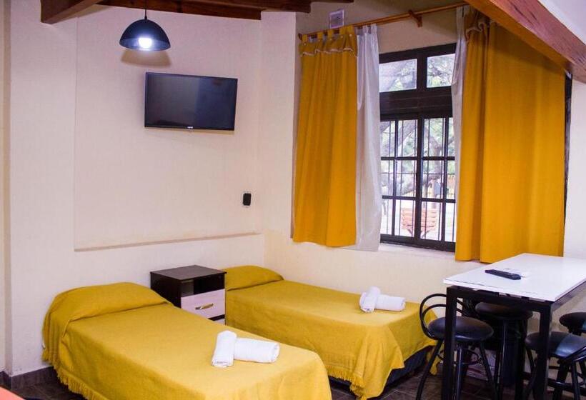 شقة غرفة واحدة, San Remo Park